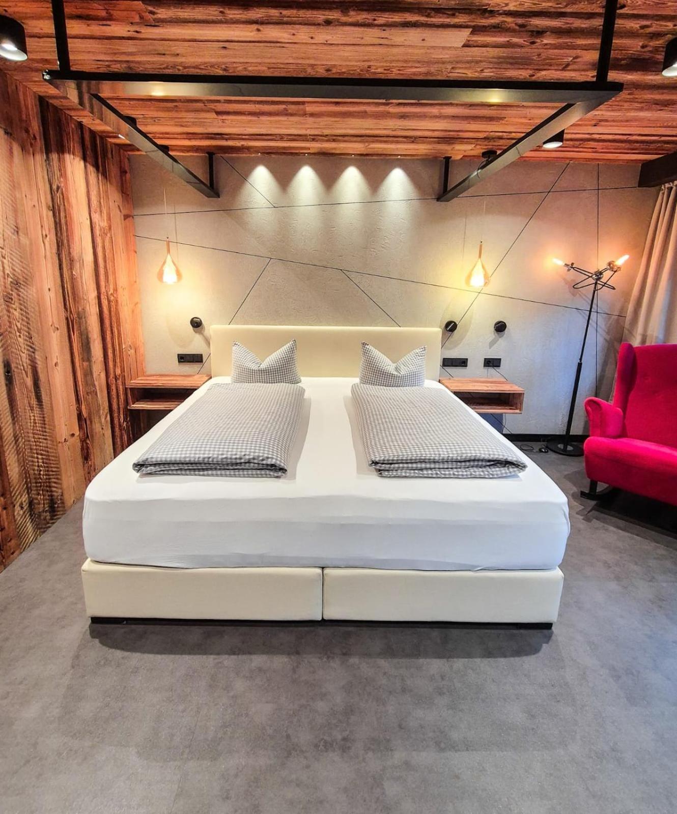 Boutique Beim Lipp - Restaurant & Roßhaupten